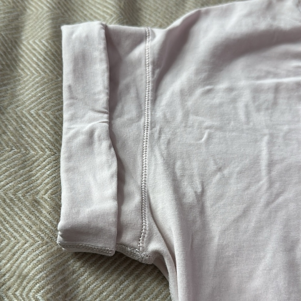 Lululemon short sleeve tee and joggers lot size 4 - Picture 14 of 16